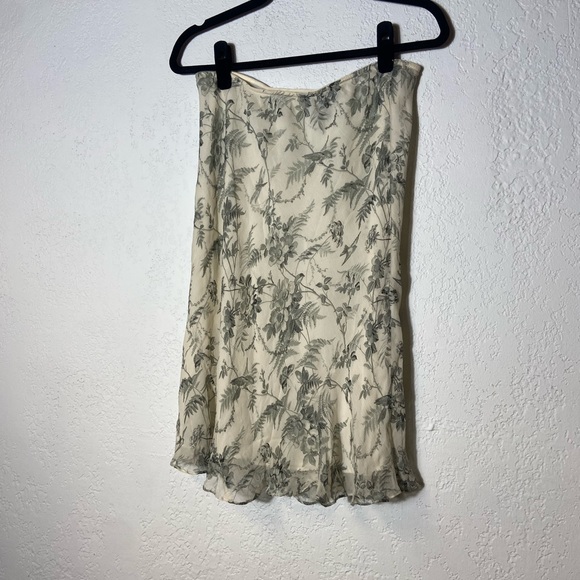 Express MIDI Skirt - Picture 5 of 11